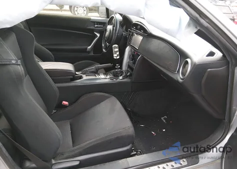 2017 Toyota 86 from USA, damaged, VIN JF1ZNAA10H9711183